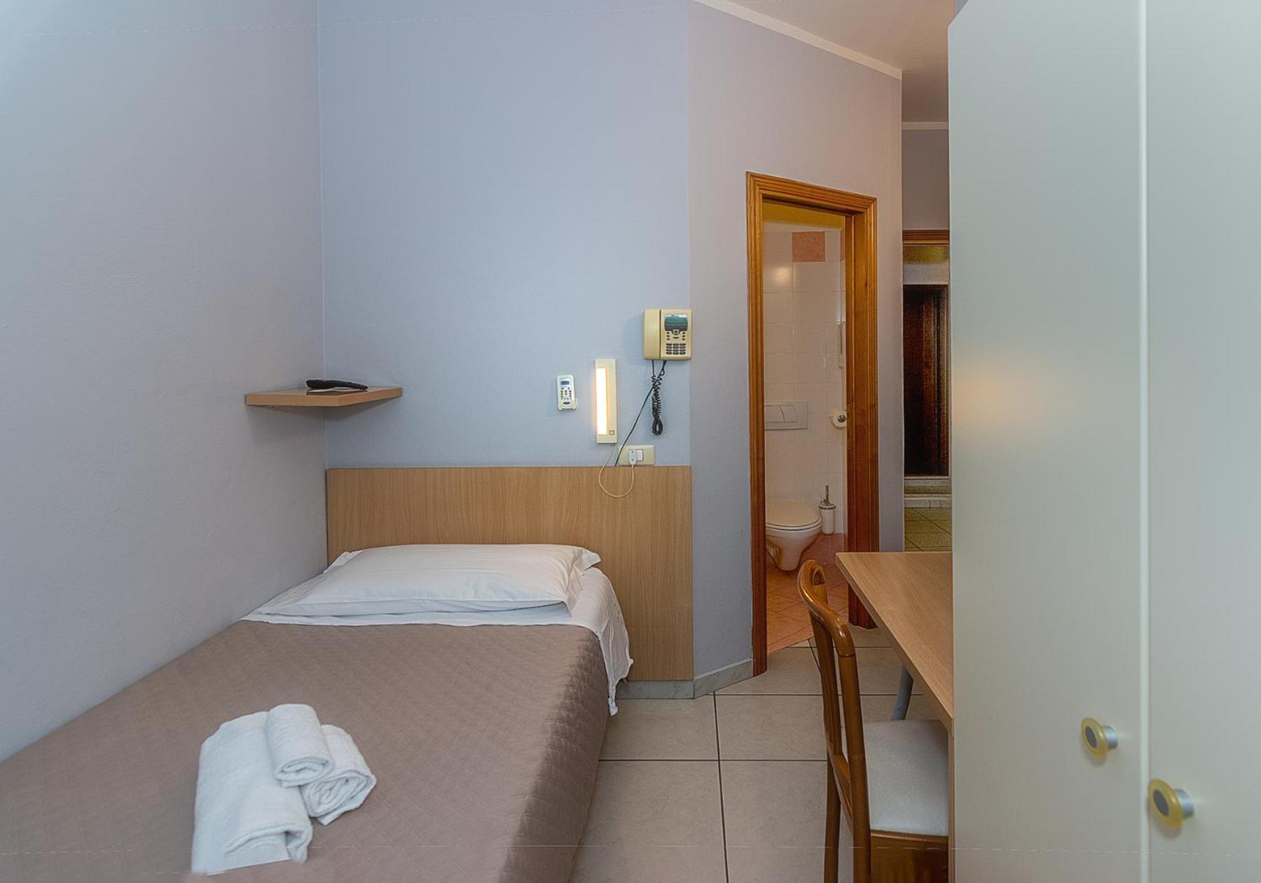 Hotel Villa Benvenuti ヴィアレッジョ エクステリア 写真