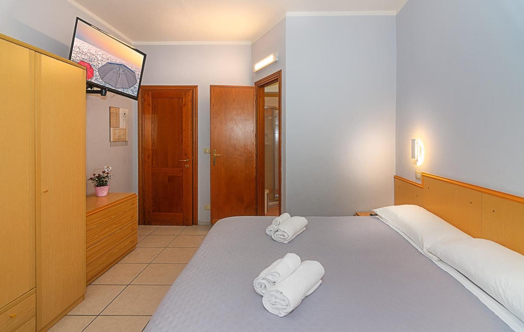Hotel Villa Benvenuti ヴィアレッジョ エクステリア 写真