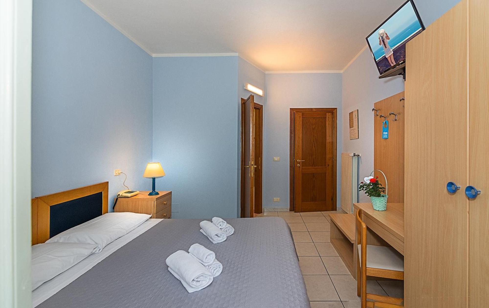 Hotel Villa Benvenuti ヴィアレッジョ エクステリア 写真
